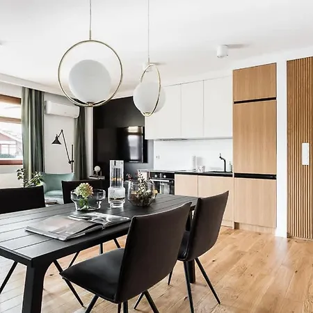 Apartment Elegancki I Stylowy W Gdansku Z Klimatyzacja, Wanna I Parkingiem By Renters